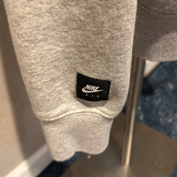 Nike women’s hoodie size large - Picture 4 of 4